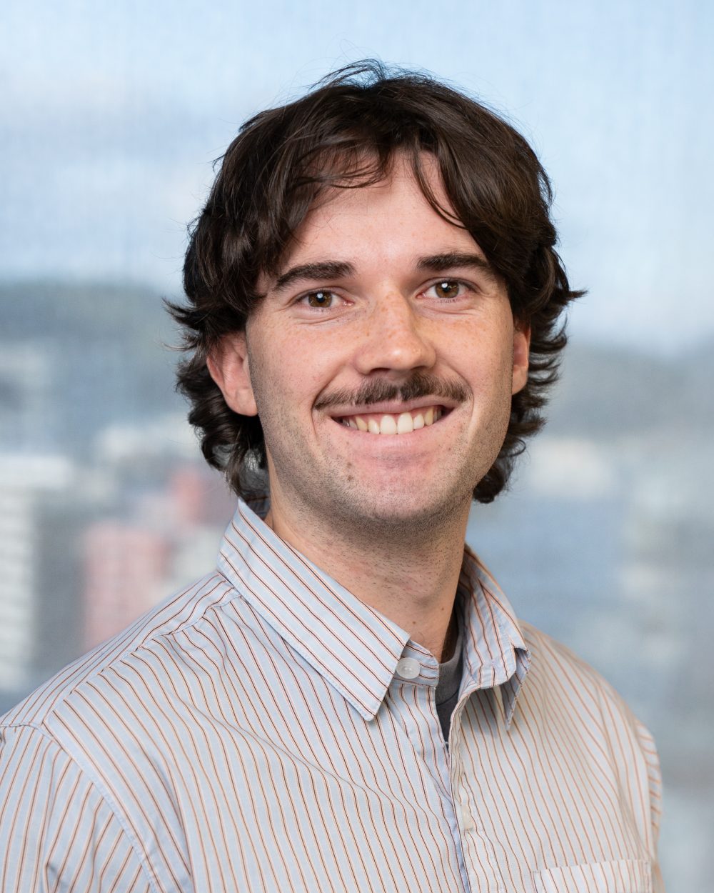 4-SpencerHolmes-TeamR2-Web